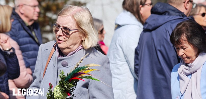 Legionowo: Mieszkańcy uczcili Niedzielę Palmową