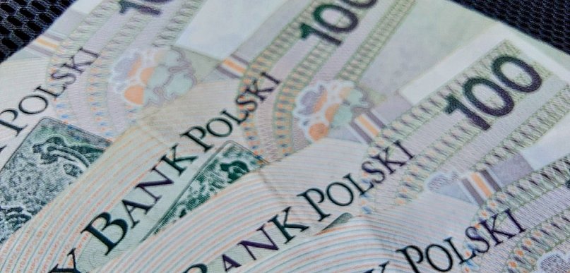 Gdzie zarabia się najwięcej? GUS o wynagrodzeniach