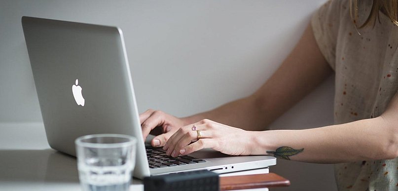 Spółka czy JDG — kiedy warto zmienić formę działalności?