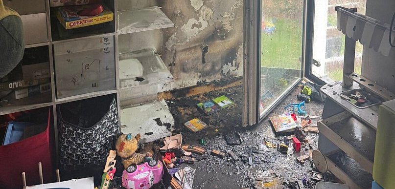 Dąbrowa Chotomowska: Pożar w domu przy Magnolii. Ewakuowało się 9 osób