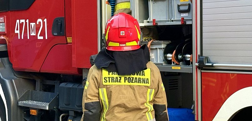 Legionowo: Pożar skrzynki elektrycznej w mieszkaniu przy Al. 3-go Maja