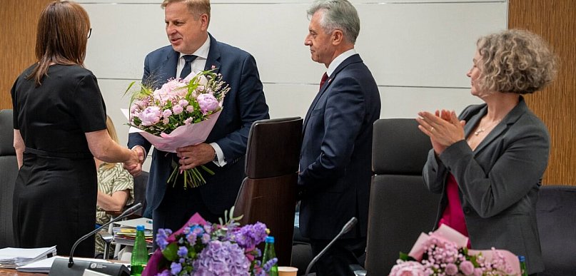 Legionowo: Prezydent Kiełbasiński z absolutorium i wotum zaufania