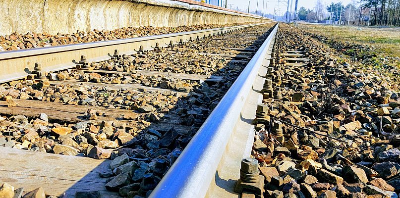 "Metro" przez gminę Serock? Linia kolejowa ma biec kilometrami pod ziemią
