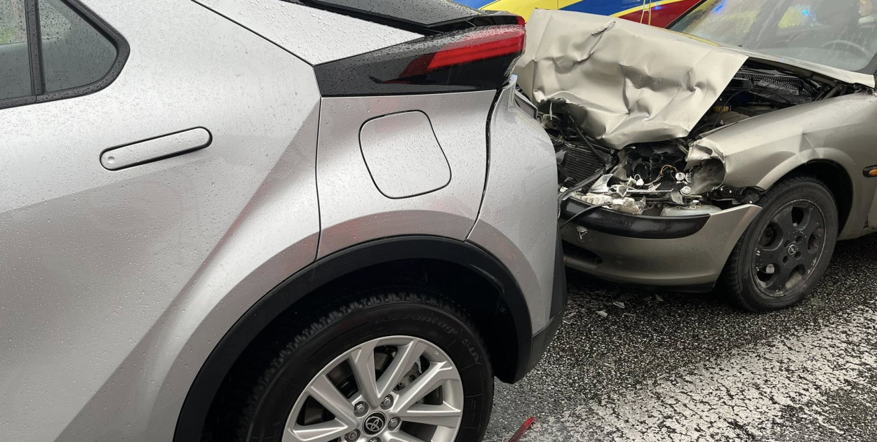 Legionowo: Kolizja trzech samochodów przy restauracji McDonald’s