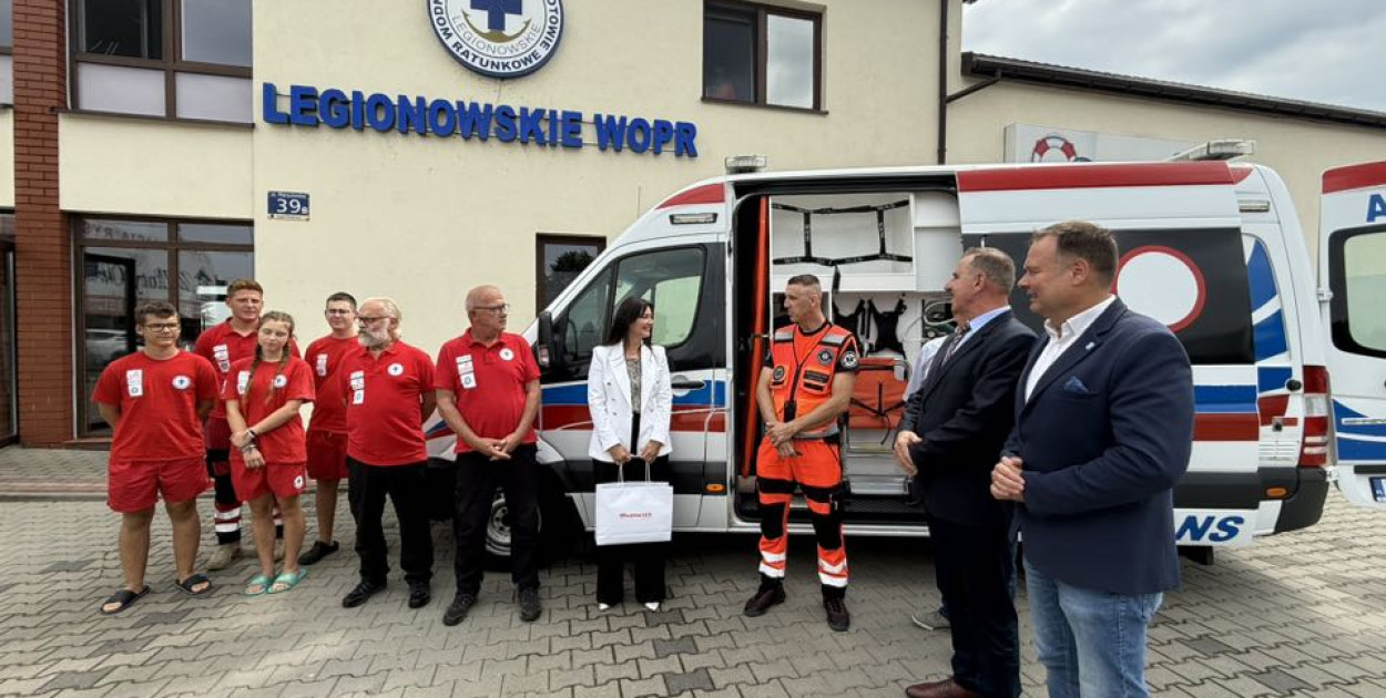 Legionowskie WOPR wzbogaciło się o karetkę