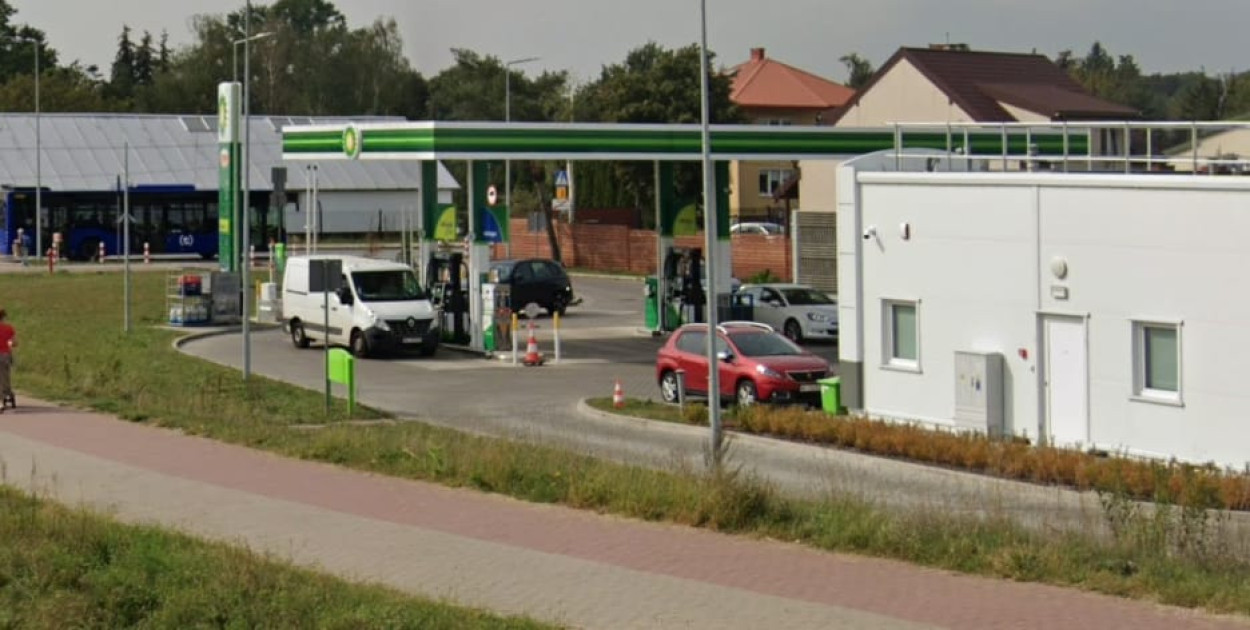 Stacja BP w Jabłonnie. Fot. Google Street View