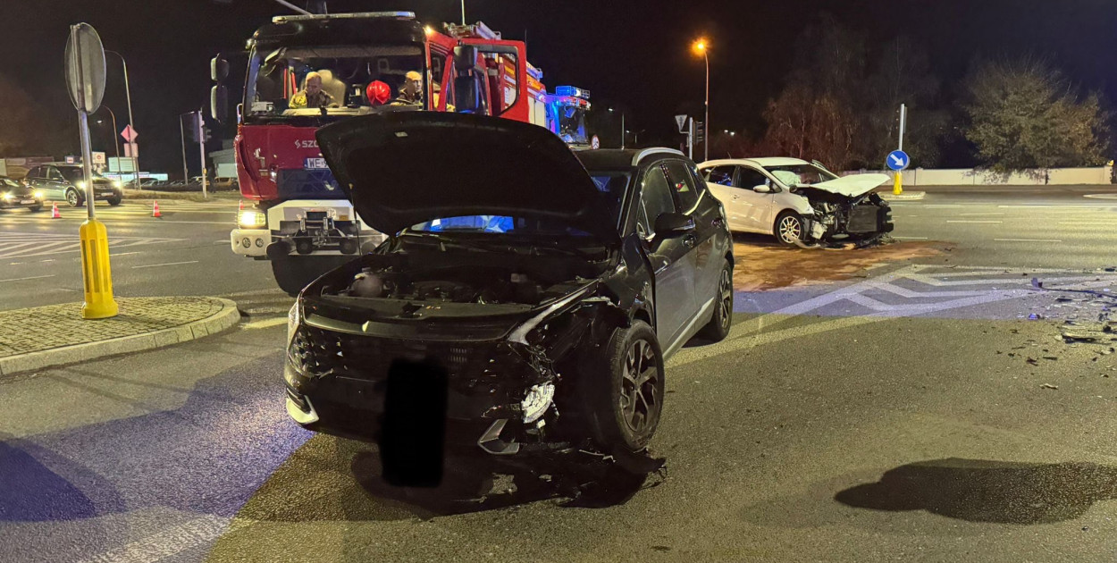 Kolizja na DK61 przy Lidlu w Jabłonnie. Fot. KP PSP Legionowo