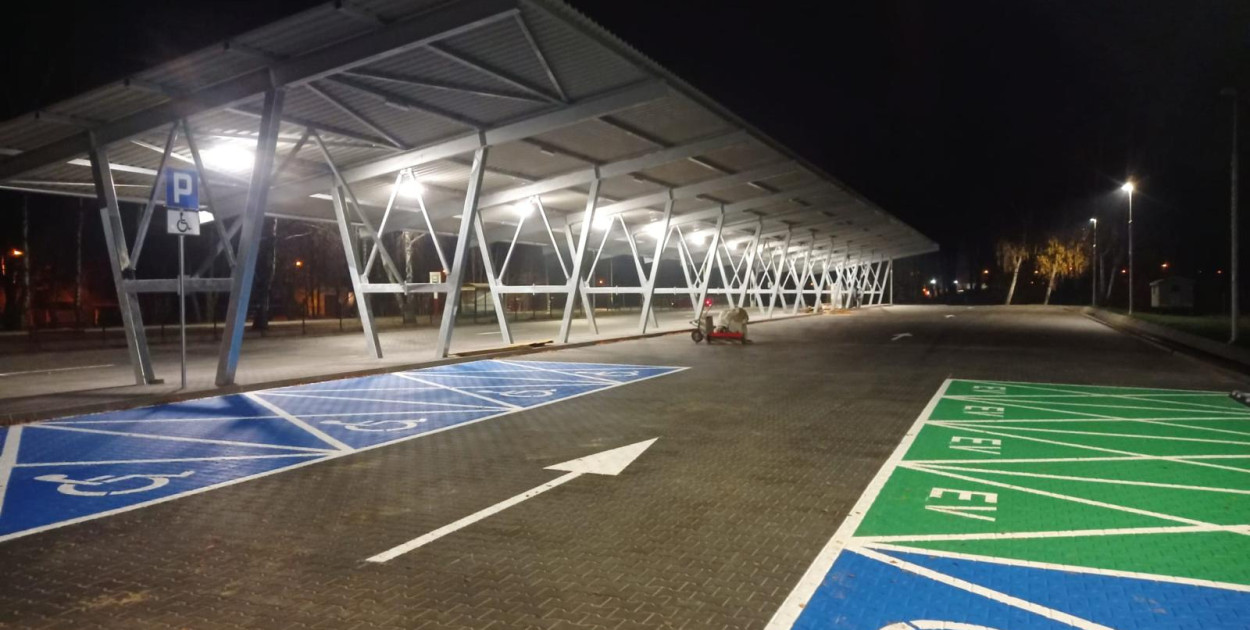 Parking w Porcie Pilawa. Fot. UG Nieporęt