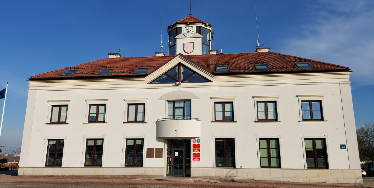 Urząd Miasta i Gminy w Serocku. Fot. arch. Legio24.pl