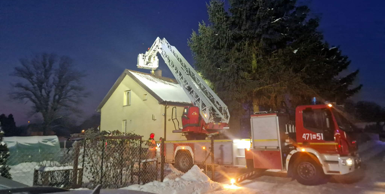 Kałuszyn: Zapaliła się sadza w kominie. Akcja PSP i OSP