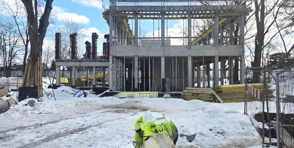 Legionowo: Nowa siedziba PIK nabiera kształtów