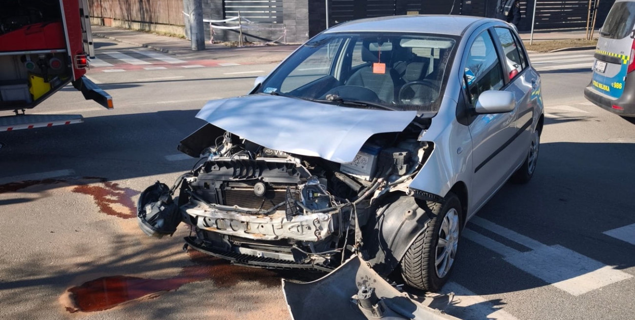 Trzy samochody zderzyły się przy skrzyżowaniu Jagiellońskiej i Krasińskiego