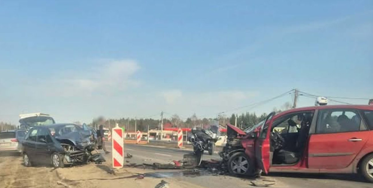 Zderzenie na DK61 w Michałowie-Reginowie. Poważnie utrudnienia w ruchu
