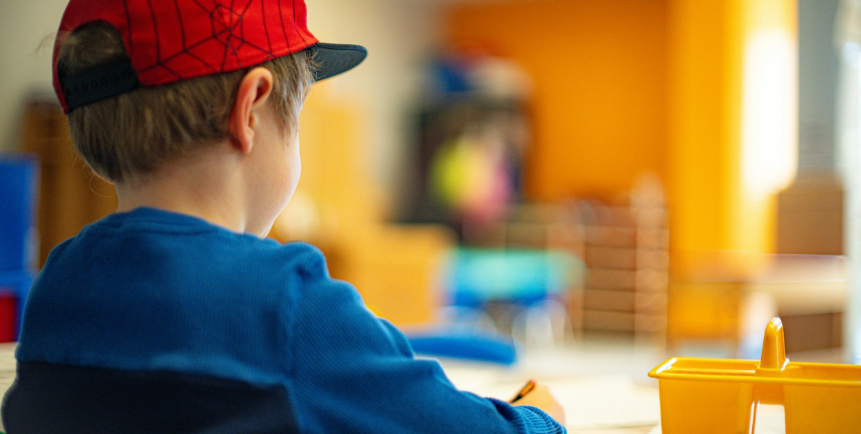 „DGP”: Spór o ekrany w przedszkolach. MEN zmienia stanowisko w sprawie zakazu