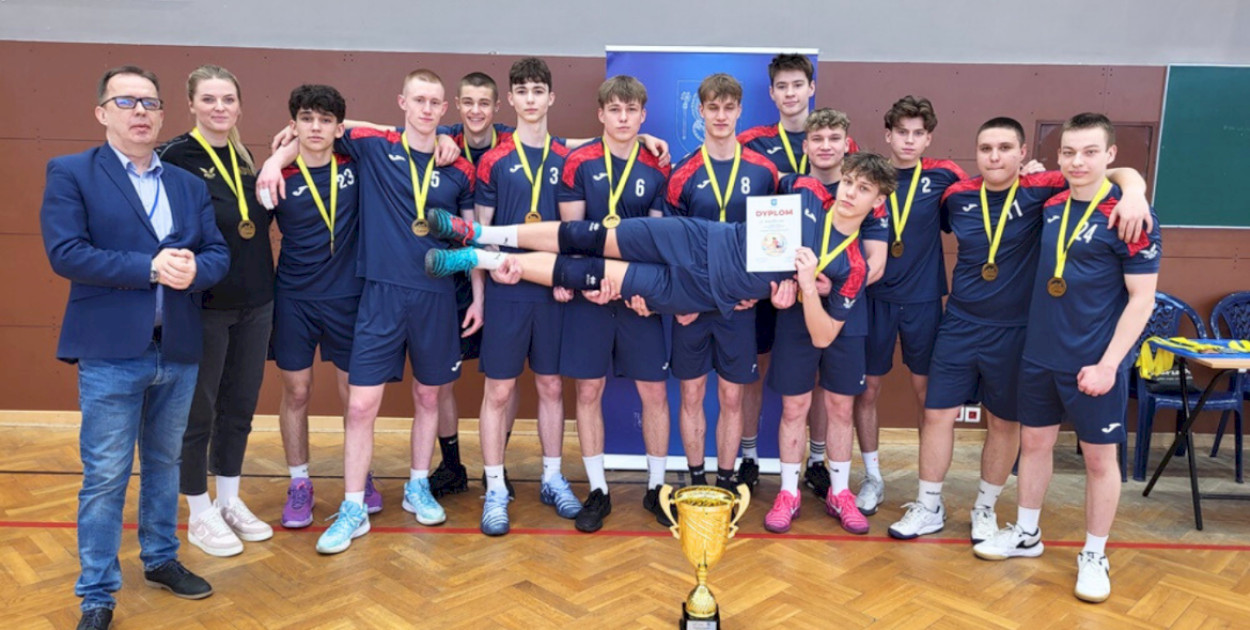 Legionowo: Uczniowie "Konopnickiej" najlepsi w siatkówce