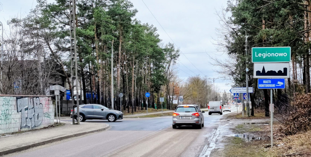 Światła na skrzyżowaniu Suwalnej i Szarych Szeregów. Starostwo szuka wykonawcy