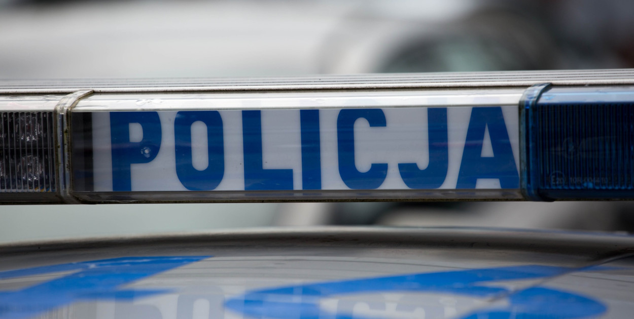 Kolizja na rondzie przy Urzędzie Miasta. 26-latek nie ustąpił pierwszeństwa