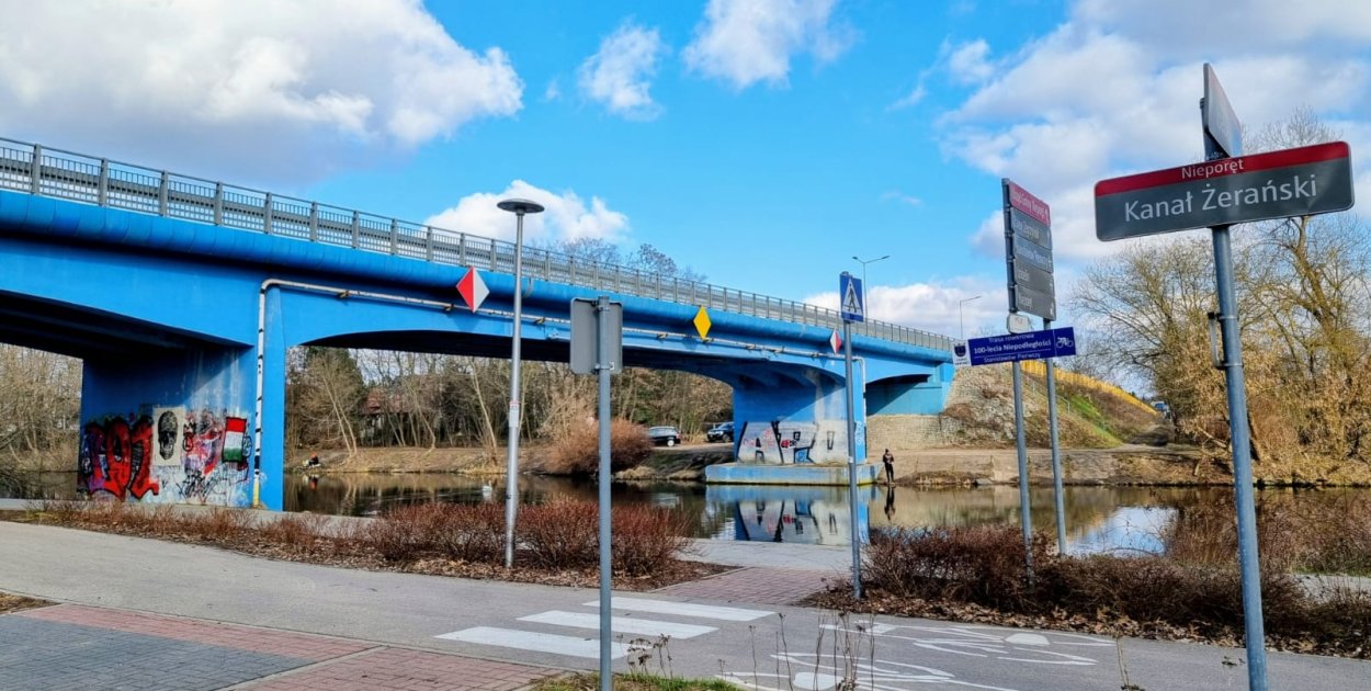 Wyremontowali most na Izabelińskiej, a teraz chcą go zburzyć. Starostwo...